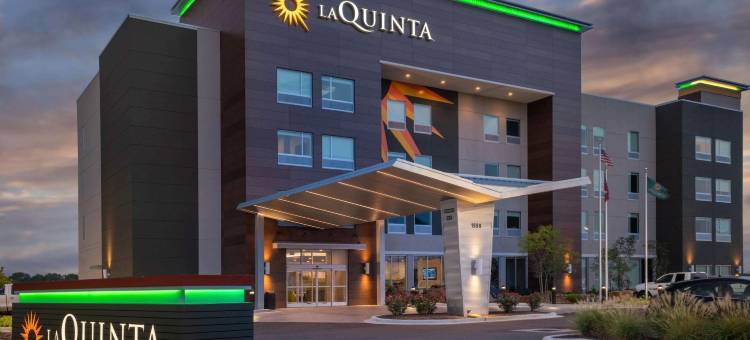 西孟斐斯拉昆塔温德姆套房酒店(La Quinta Inn & Suites by Wyndham West Memphis)图片