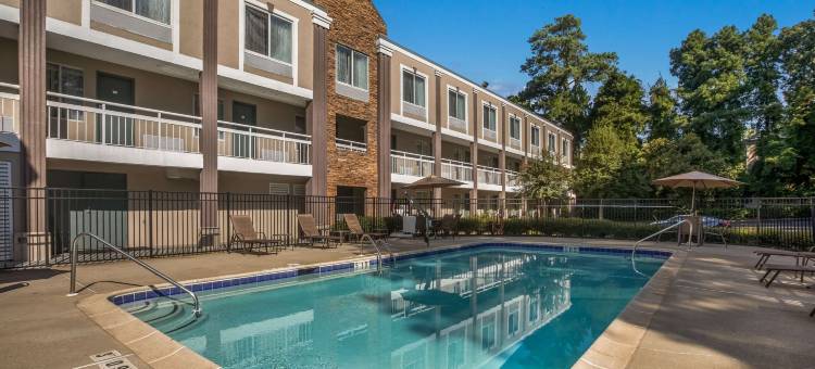 诺斯莱克品质酒店(Quality Inn Northlake)图片