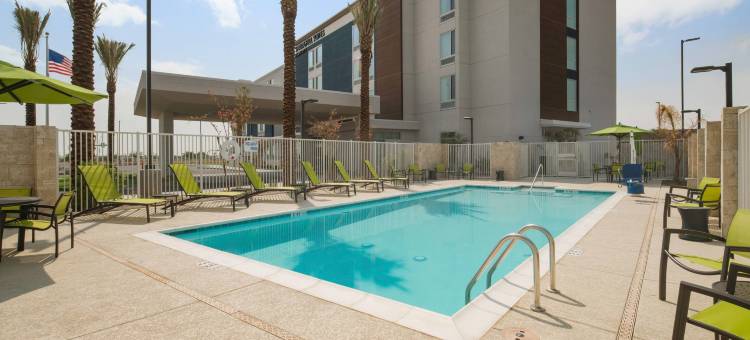 SpringHill Suites Phoenix Goodyear图片