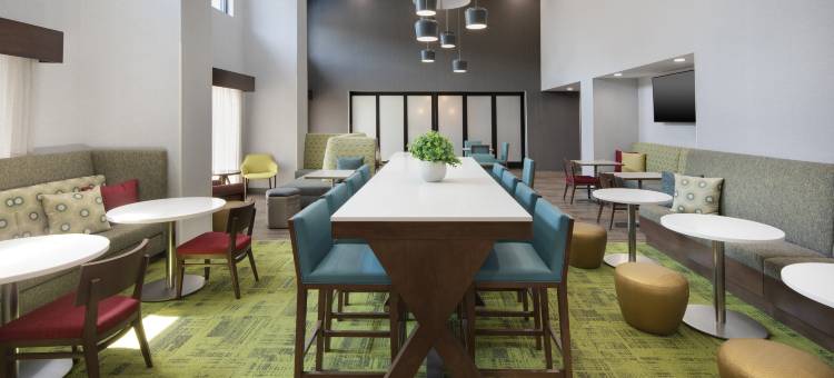 比洛克西戴博维勒欢朋套房酒店(Hampton Inn & Suites d'Iberville Biloxi)图片