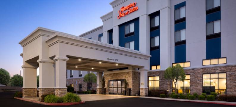 曼特卡欢朋套房酒店(Hampton Inn & Suites Manteca)图片