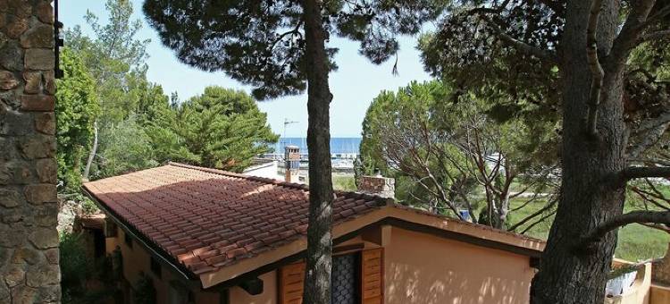 Monte Argentario, Tuscany, whole villa with panoramic view.图片