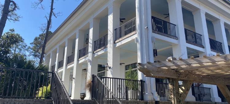 7,500 SF Southern Plantation House on 120 Acres on Blackwater Bay & Private Pool图片