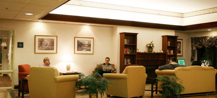 斯特劳兹堡波科诺斯欢朋酒店(Hampton Inn Stroudsburg/Poconos)图片