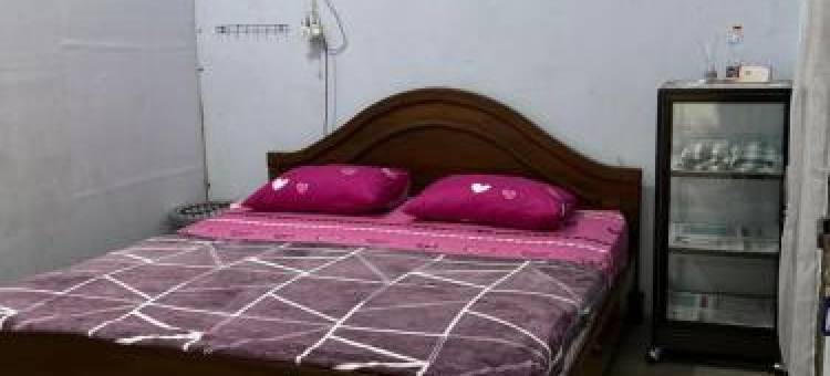 位于泰加尔雷乔的2卧室独栋房屋-3平方米|带2个独立浴室(HARMONI GUEST HOUSE tumpak sewu)图片