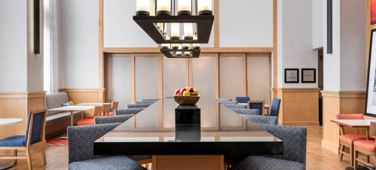 道奇城欢朋套房酒店(Hampton Inn & Suites Dodge City)图片