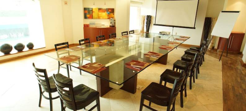 波萨里卡维多利亚酒店 - 布拉哈玛(Hotel Victoria Poza Rica by Brahma)图片