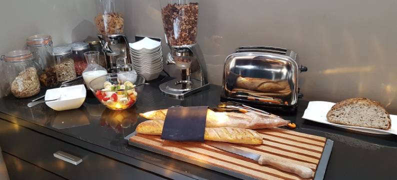 玛丽巴罗公寓(Gite - Studios Marie Barrault)图片