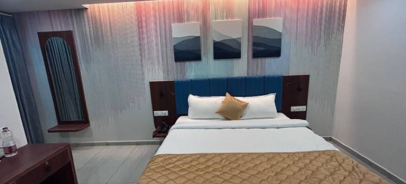 大卡卡蒂亚酒店(Hotel Grand Kakatiya)图片