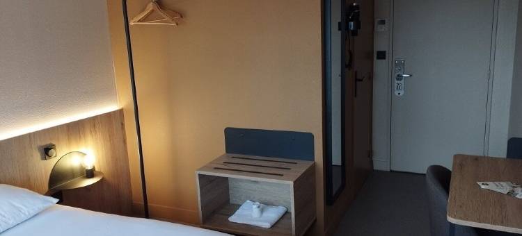 阿尔迪卡拉罗歇尔酒店(B&B Hotel la Rochelle Centre les Minimes)图片