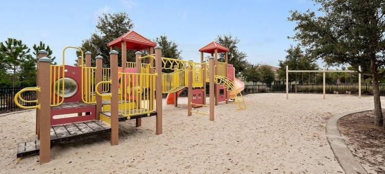 在Solterra度假村的Leslies Retreat 6卧室家庭(Leslies Retreat at Solterra Resort 6 Bedroom Home)图片