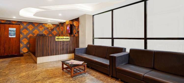 Treebo Surya Comforts, 距离科尔哈普尔火车站200米(Treebo Surya Comforts, 200 Mtrs from Kolhapur Railway Station)图片