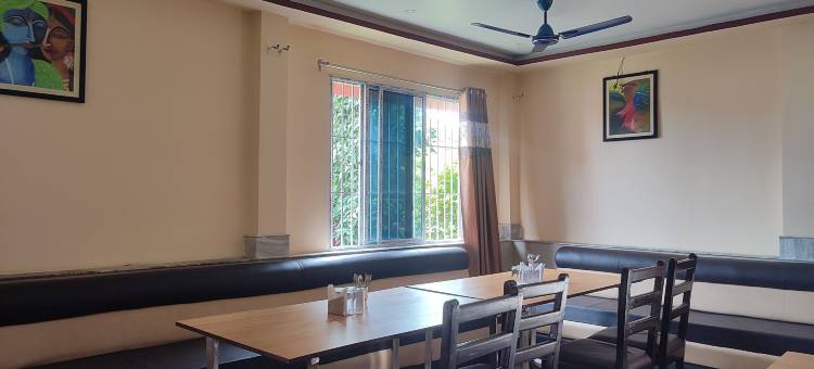 马亚河景观(MAA River View)图片