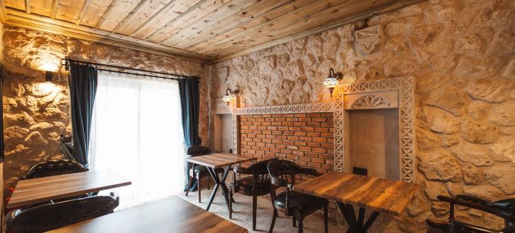 阿林石头房子(Alin Stone House)图片