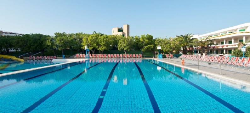 卡拉科尔维诺度假村酒店(Corvino Resort)图片