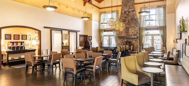 纽敦希尔顿欢朋套房酒店(Hampton Inn & Suites Philadelphia/Newtown)图片