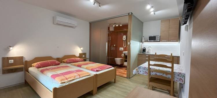 米尔拉基克公寓酒店(Apartments Mrakič)图片