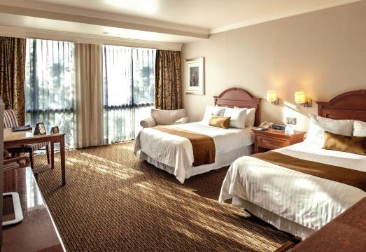 Hotel Araiza Mexicali Hotel Overview