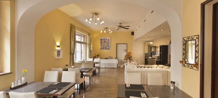 金色羔羊酒店(Hotel Goldenes Lamm)图片