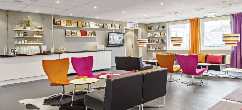 斯德哥尔摩阿尔夫斯尤贝斯特韦斯特舒尔酒店(Sure hotel by best western stockholm alvsjo)图片