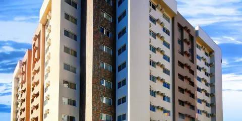 卡達斯諾瓦斯勒亞丁貝斯特韋斯特套房酒店