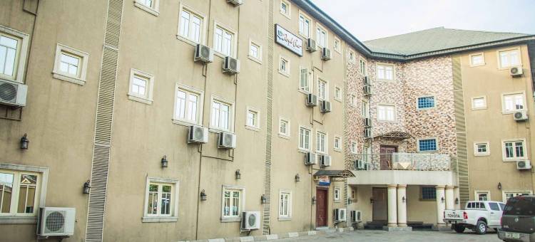 皇家克雷斯特套房酒店(Royal Crest Hotel & Suites)图片