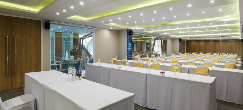 锆石酒店(Zircon Hotel)图片