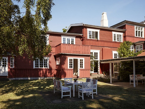 豪恩拜客胡斯酒店