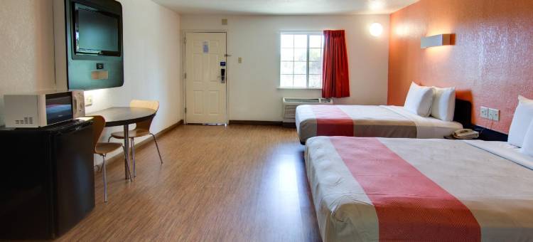 芒特普莱森特6号汽车旅馆(Motel 6 Mount Pleasant, TX)图片