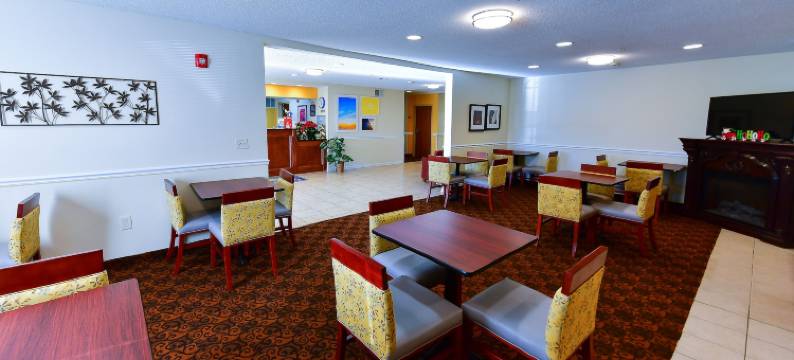 格林斯伯勒戴斯酒店(Days Inn by Wyndham Greensboro NC)图片