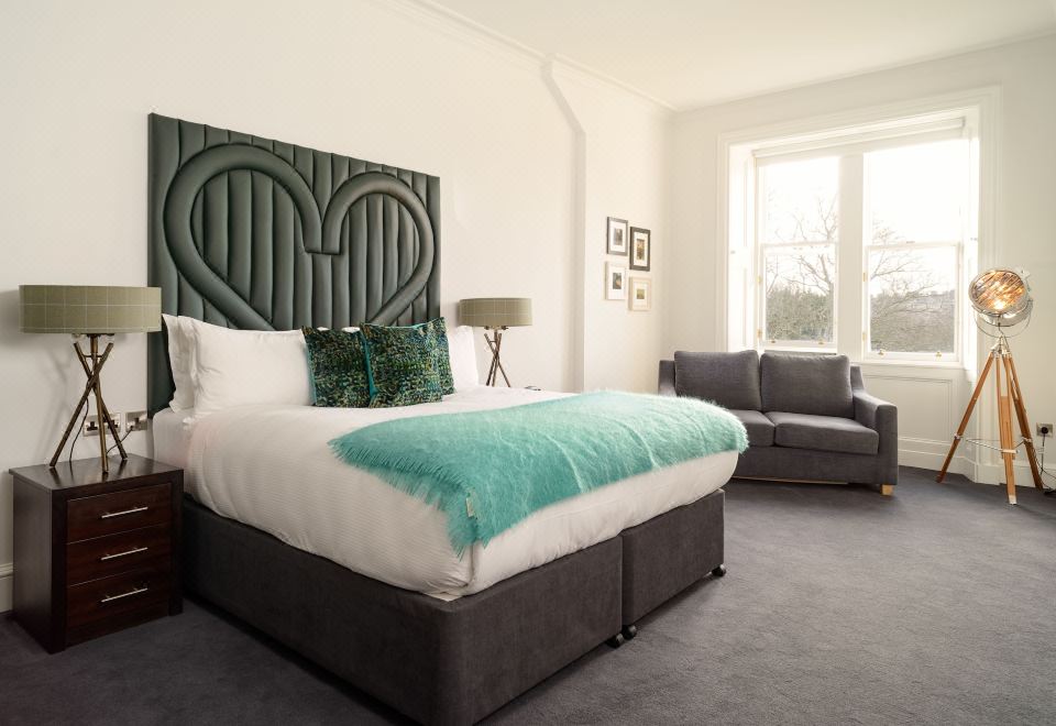 Black IvyHotel Overview