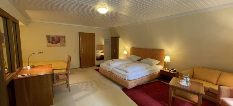 兰德豪斯希尔施普龙旅馆(Landhaus Hirschsprung)图片