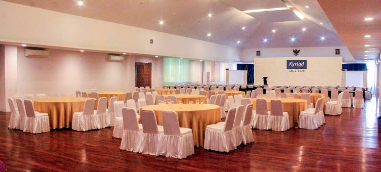 赛普法阿拉凯里亚德饭店(Kyriad Arra Hotel Cepu)图片