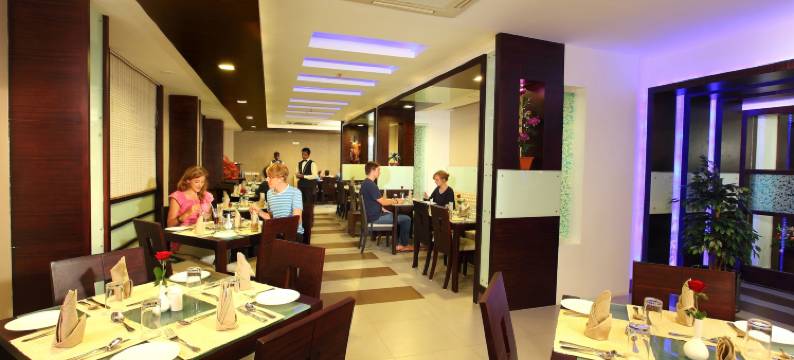 白门居住酒店(Whitegate Residency)图片