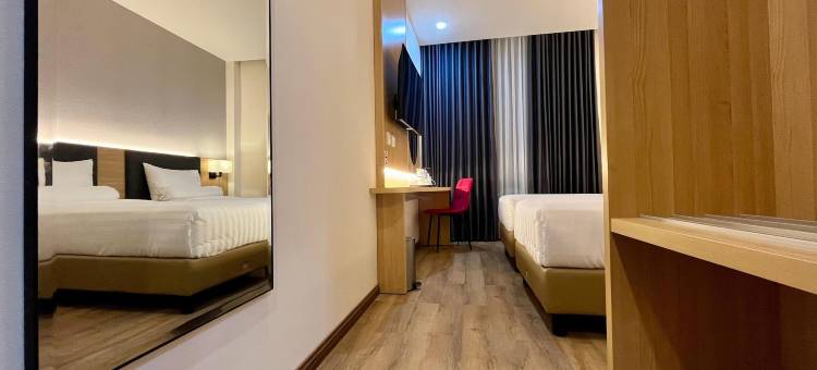 Front One Boutique 阿德里亚博约拉利(Front One Boutique Adria Boyolali)图片