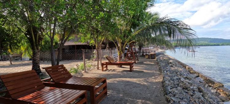 玛丽安莫约平房和餐厅(Maryan Moyo Bungalows & Resto)图片