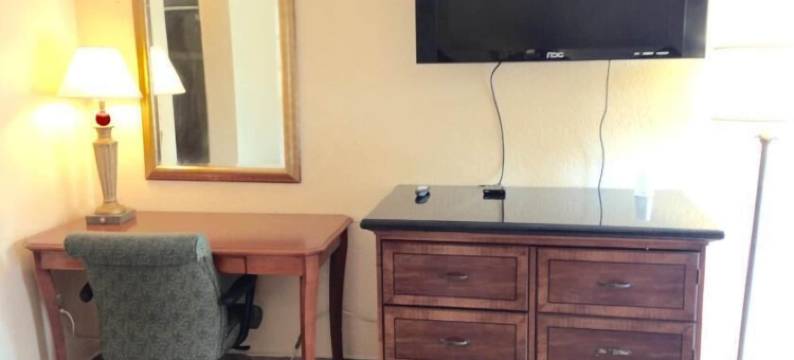 卡迪拉克汽车旅馆(Cadillac Motel)图片