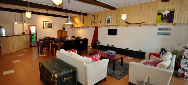 艾尔维霍威尔布尔(Erve Höwerboer)图片