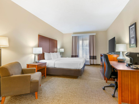 索科罗舒适套房酒店