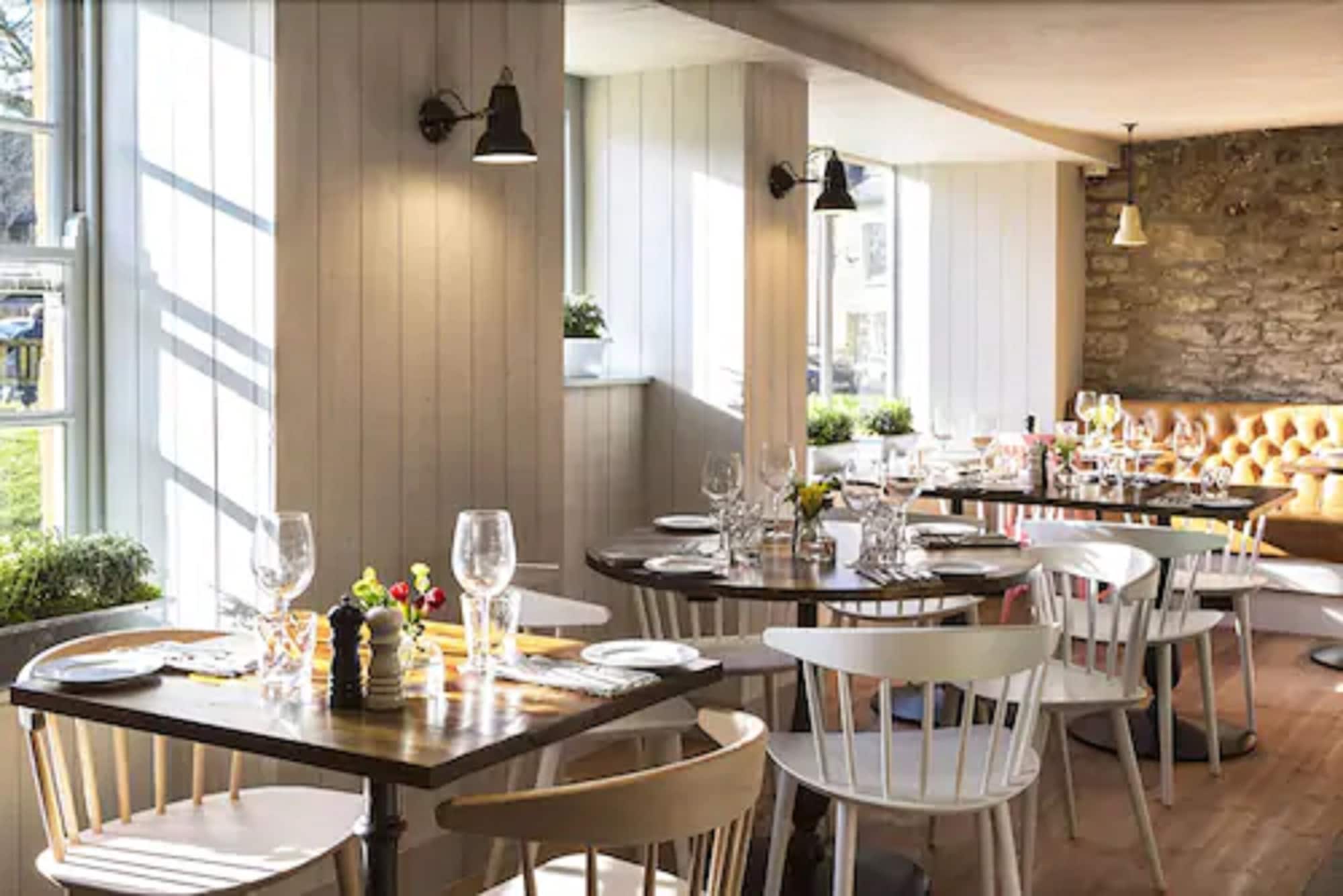 The Old Stocks Inn Over view