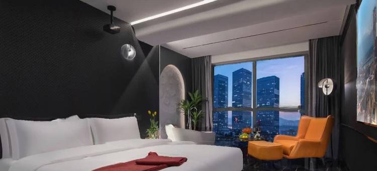 曼朵轻奢智能影音酒店(威海火炬八街国际海水浴场店)图片