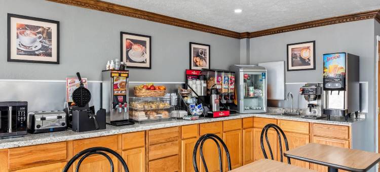 Travelodge by Wyndham Bloomington图片