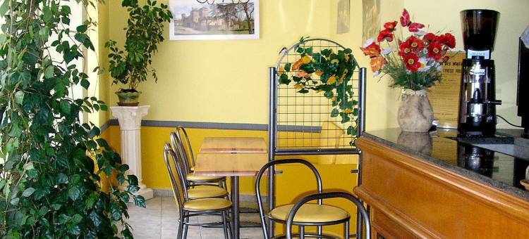 卡泽阿拉扎酒店(Logis Hôtel Restaurant Cazes Arazat)图片