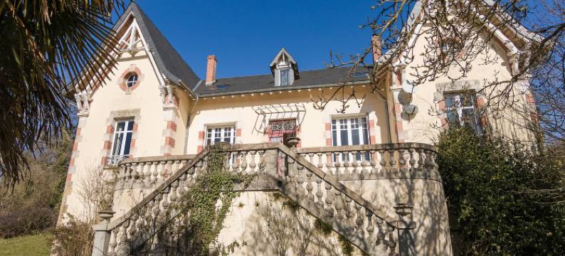 Stylish Mansion in Savignac图片