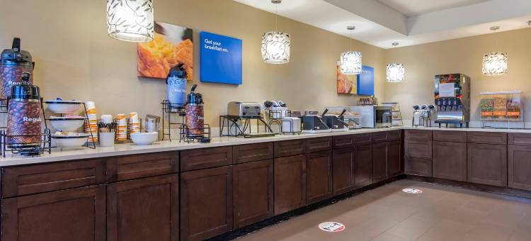 亚特兰大六旗江山酒店酒店(Comfort Inn & Suites Near Six Flags)图片