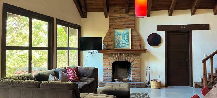 卡瓦尼亚埃尔罗布勒马萨米特拉(Cabaña El Roble Mazamitla)图片