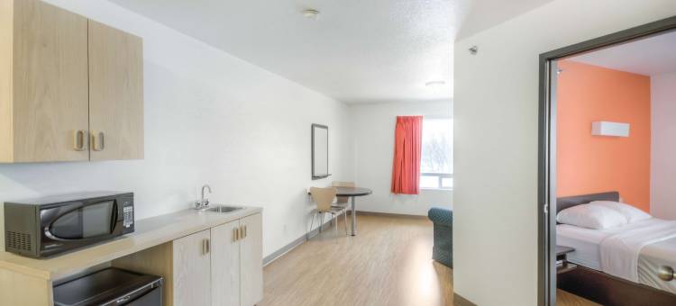 里贾纳6号汽车旅馆(Motel 6 Regina, SK)图片