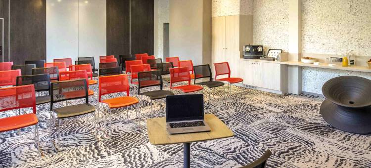 宜必思卡瓦永吕贝宏酒店(Ibis Cavaillon Luberon)图片