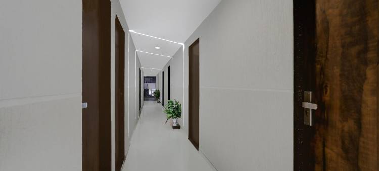 Fabhotel 皇家天堂(Super Collection O Adajan Formerly Royal Paradise)图片