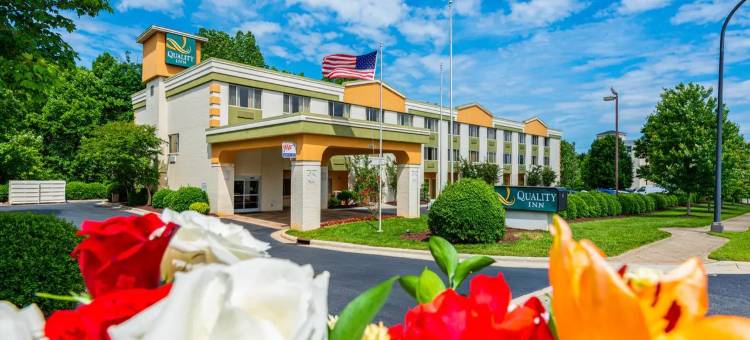 亨特斯维尔凯艺酒店-近诺曼湖(Quality Inn Huntersville Near Lake Norman)图片